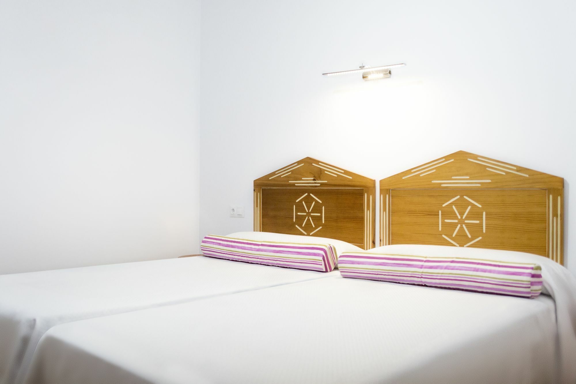 Alhambra - Adults Only Gasthuis Nerja